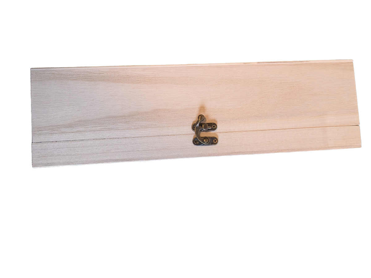 Wine Box (open lid with clasp)