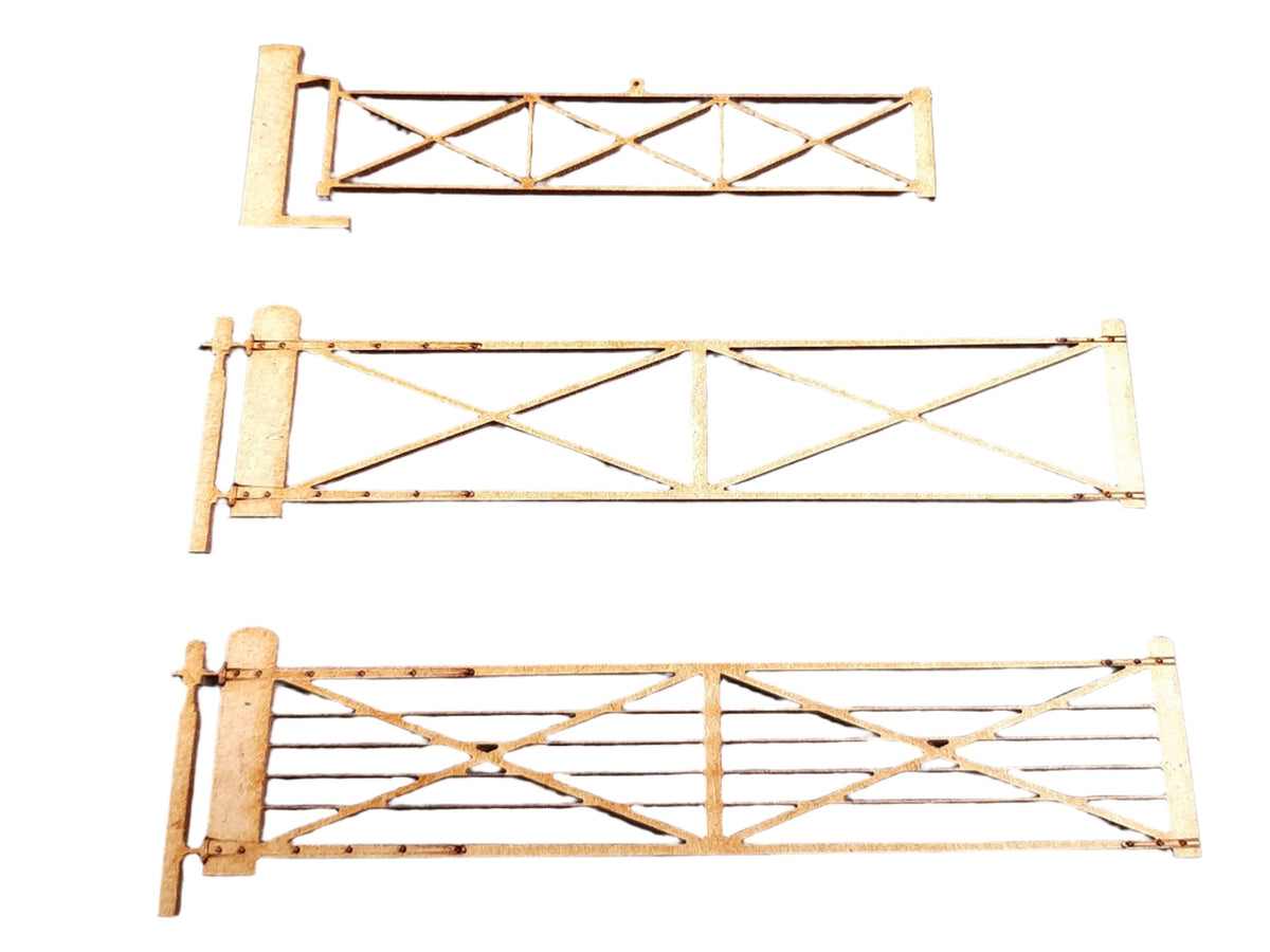 Level Crossing Gates - in 7mm