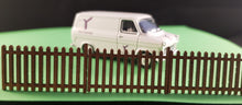 Load image into Gallery viewer, Fencing straight lengths