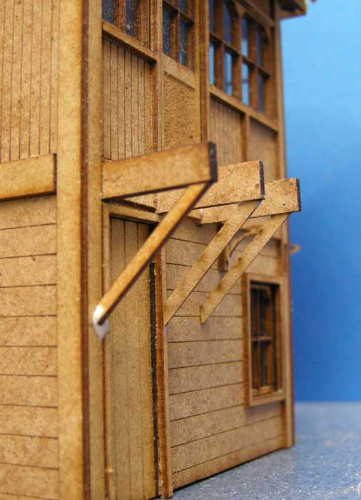 Holloway Signal Box - in 7mm