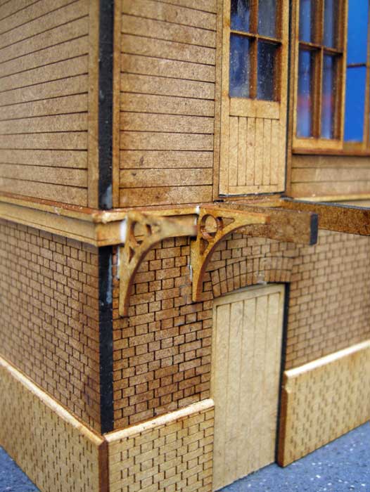 Type 5 Size D LNWR Signal Box - in 4mm