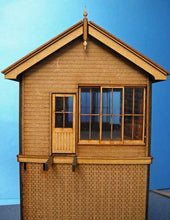 Load image into Gallery viewer, Type 5 Size F LNWR Signal Box - in 7mm